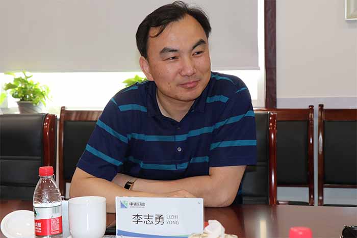 1558058230.jpg 中鐵二十局集團(tuán)華北指揮部指揮長(zhǎng)李志勇講話(huà).jpg